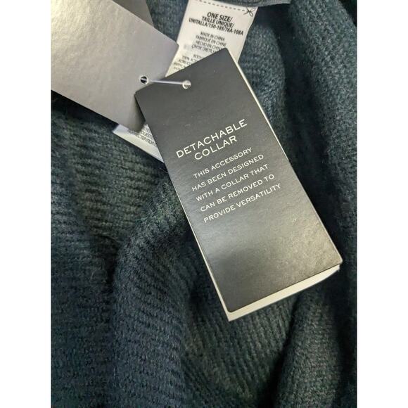 Lauren Ralph Lauren Reversible Plaid Poncho Wrap One Size Faux Fur Collar NWT - Picture 4 of 7